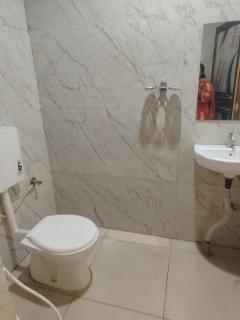 Hotel Parakh Rooms And Banquet - 2