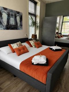 Feel-Fine Guesthouse - 1