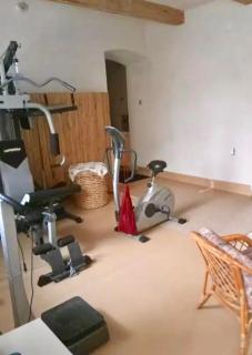 Venkovský dům se zahradou a bazeném - 2