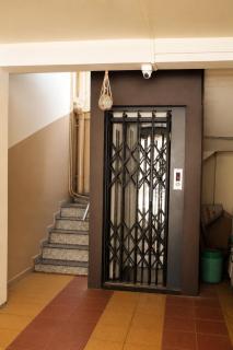 Shri Radha Govind Bhakt Niwas and Hotel - 7