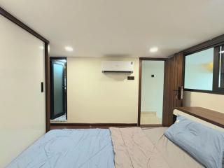 Nhà nguyên căn 2 Phòng Ngủ gần Bùi Viện Quận 1 - 7