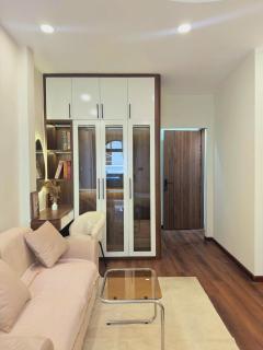 Nhà nguyên căn 2 Phòng Ngủ gần Bùi Viện Quận 1 - 2