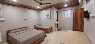 FabHotel Elvaron - 6