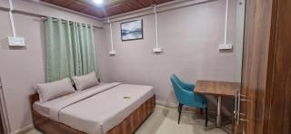FabHotel Elvaron - 4