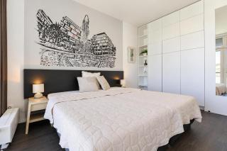 Central Apartment with Balcony and Slavin View - 1