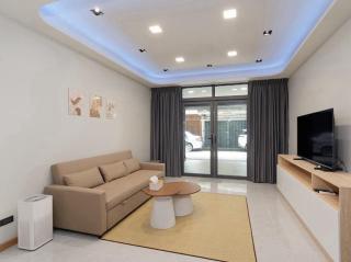 Elegant 3BR Townhouse Near Siam & BTS 6 Guests - 2