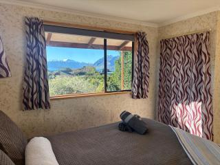 80's batch with lake views - 1