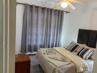 Victoria Oaks Beaufort West Guesthouse - 4