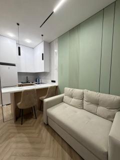 Home - 4
