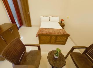 Panchsheel Homestay Elegant 3 Bedroom Family Stay - 6