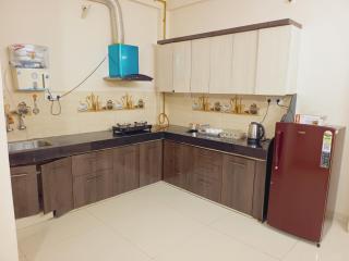 Panchsheel Homestay Elegant 3 Bedroom Family Stay - 5