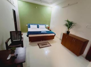 Panchsheel Homestay Elegant 3 Bedroom Family Stay - 4