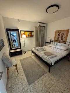 Private Room - 1