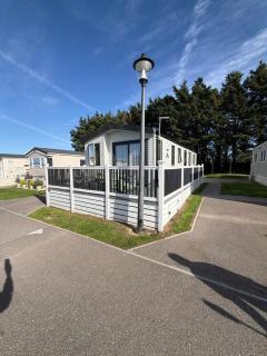 Big Deck Energy 3Bed Coastal Holiday Home - 9
