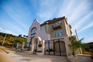 Silent Night Villa - 4