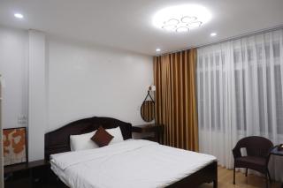Lunaris Homestay - 2