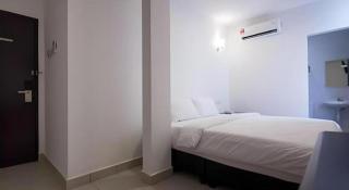D Nice Hotel - 5