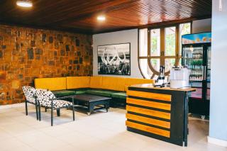 Grand Chalet Inn - 7
