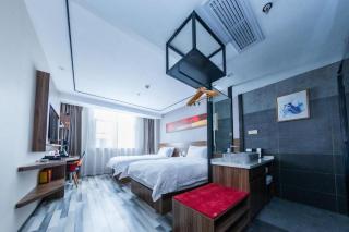 Borrman Hotel Zhenjiang Dashikou Suning Plaza - 2
