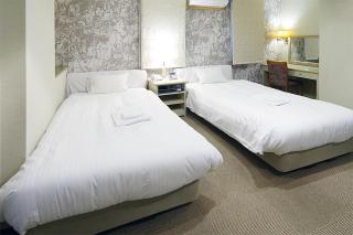 Leo Plaza Hotel - 2