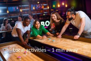 City Centre Flat by Restaurants with Free Parking - 8