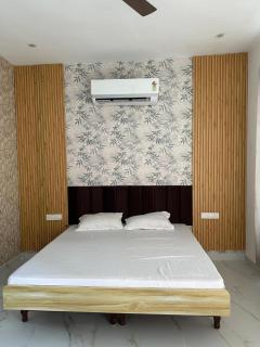 The Cozy Suite - 1