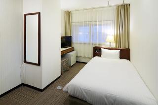 Leo Plaza Hotel - 1