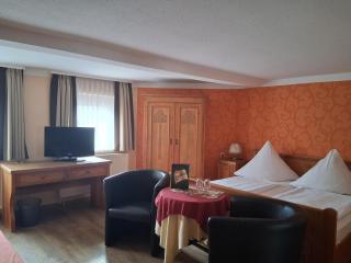 Hotel-Restaurant Jägerhalle - 9