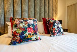 Modern Nomads Wonderful 1BR with Balcony in the Heart of Melbourne - 9