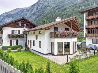 Chalet Chalet Jana by Interhome - 0