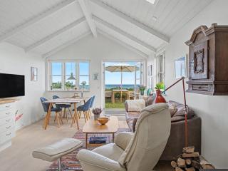 Holiday Home Joachim - 10m from the sea by Interhome - 5