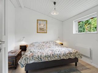 Holiday Home Mea - 750m from the sea by Interhome - 2