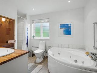 Holiday Home Gunda - 150m from the sea by Interhome - 5