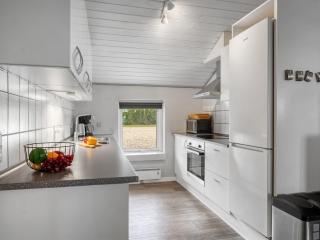 Holiday Home Nandolf - 200m to the fjord by Interhome - 6