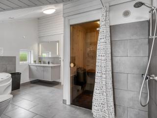 Holiday Home Nandolf - 200m to the fjord by Interhome - 3