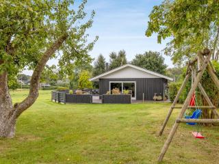 Holiday Home Efrosina - 600m from the sea by Interhome - 1