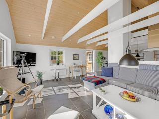 Holiday Home Helma - 580m to the fjord by Interhome - 4