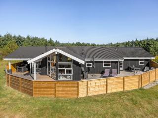 Holiday Home Isbiorn - 800m from the sea by Interhome - 0