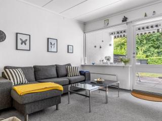 Apartment Maureen - 150m from the sea by Interhome - 9