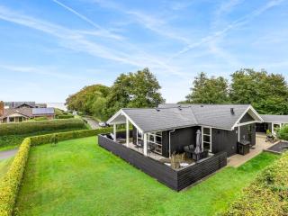 Holiday Home Elen - 300m from the sea by Interhome - 0