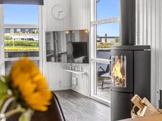 Holiday Home Elen - 300m from the sea by Interhome - 3