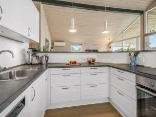 Holiday Home Clarice - 250m to the fjord by Interhome - 5