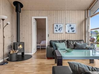 Holiday Home Thrine - 150m from the sea by Interhome - 1