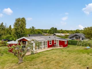 Holiday Home Laurine - 500m from the sea by Interhome - 9