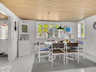Holiday Home Safir - 1-7km from the sea by Interhome - 7