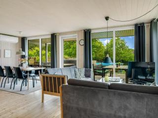 Holiday Home Inola - 400m to the fjord by Interhome - 1