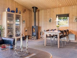 Holiday Home Fabian - 300m from the sea by Interhome - 8