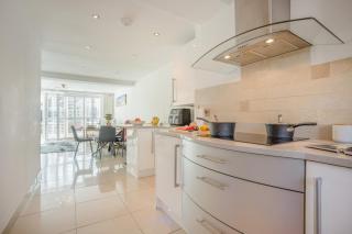 2 Bed in Bournemouth oc-f45847 - 6