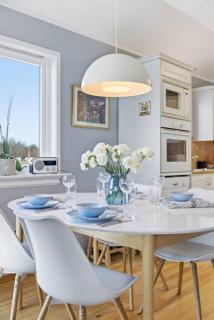 Seafront Home - 3