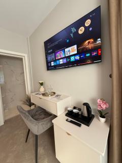 COZY Urban Resort - Double Modern Rooms - 3